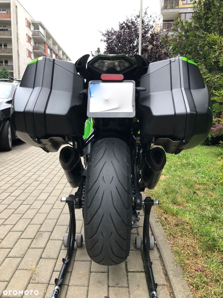 Kawasaki Ninja 1000 SX - 10