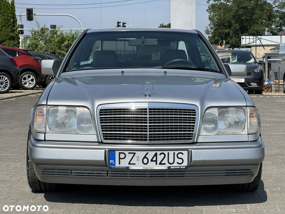 Mercedes-Benz W124 (1984-1993) - 17