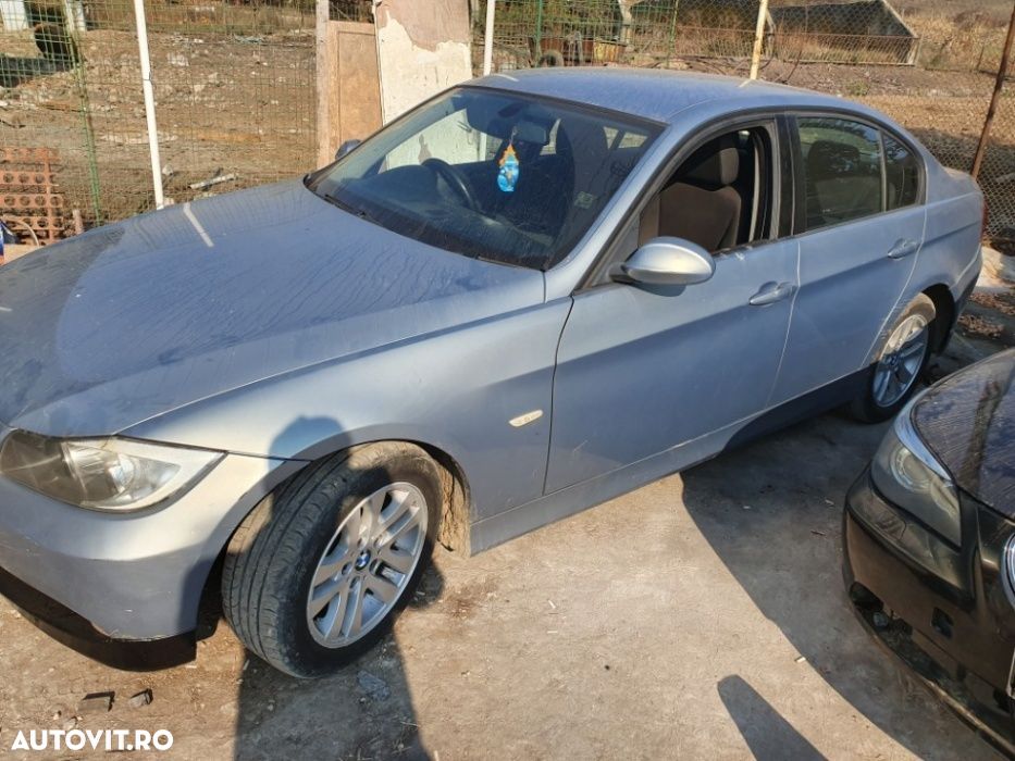 Carenaj roata BMW e90 - 1