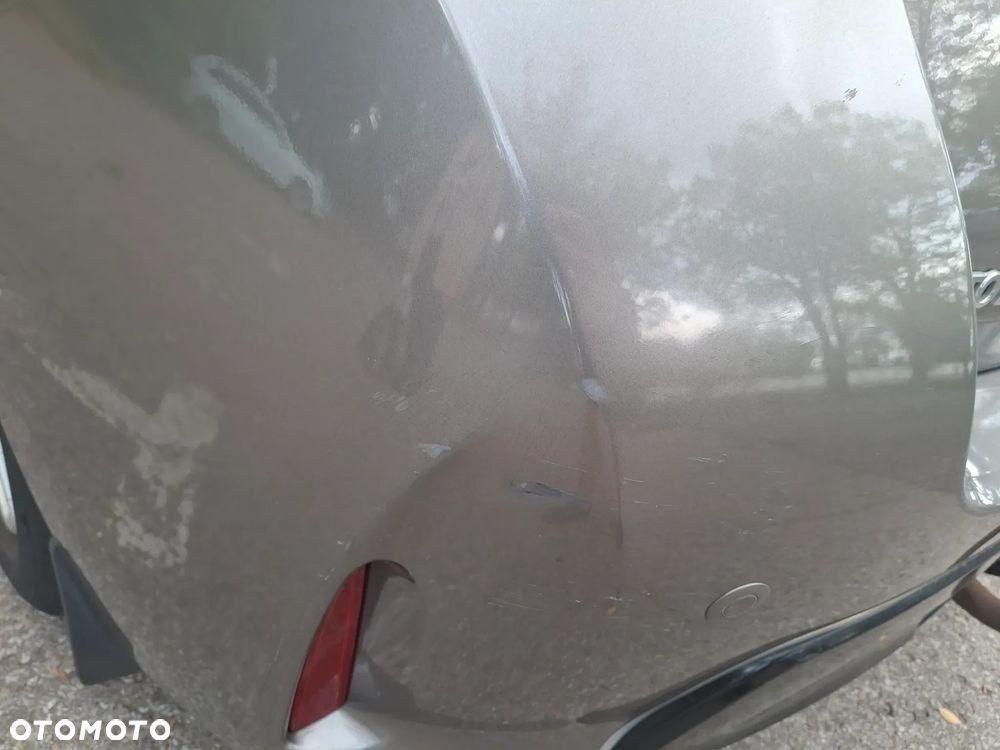 Toyota Auris 2014 photo 4