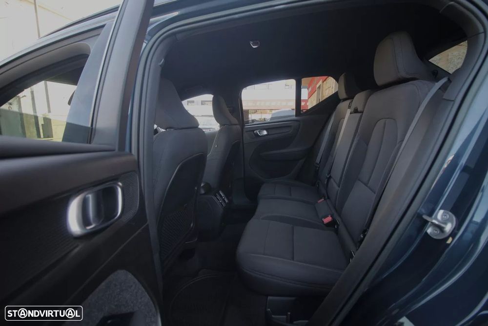 Volvo XC 40 Recharge Plus - 19