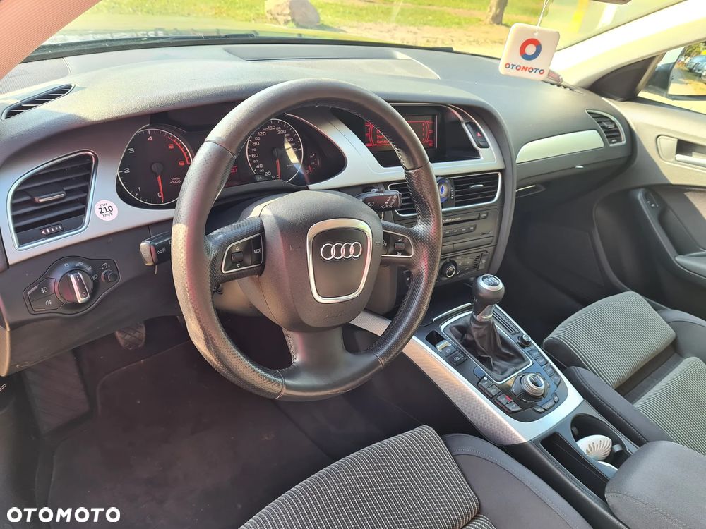 Audi A4 Avant - 3