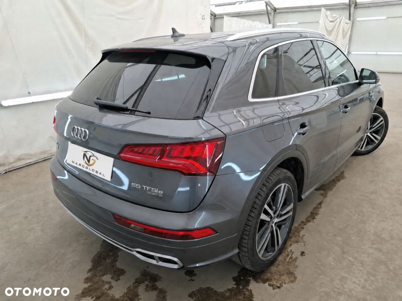 Audi Q5 55 TFSIe quattro S tronic S line business - 4