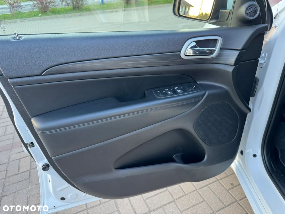 Jeep Grand Cherokee 3.6 V6 Laredo - 7