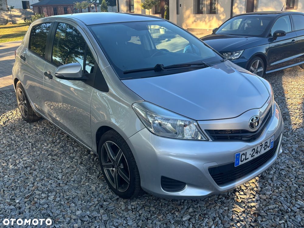 Toyota Yaris 1.4 D-4D Comfort - 13