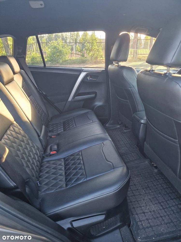 Toyota RAV4 Hybrid Prestige 4x2 - 8