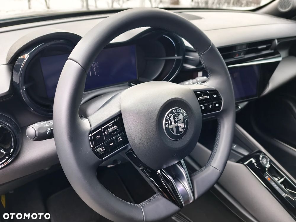 Alfa Romeo Junior 1.2 mHEV Ti eDCT - 21