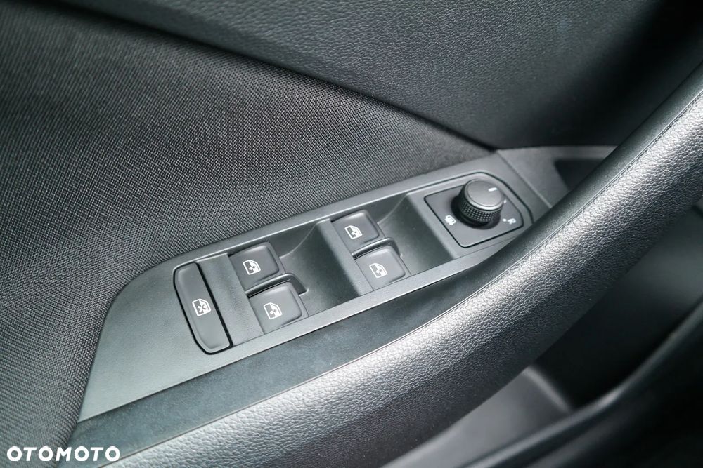 Skoda Kamiq 1.5 TSI Monte Carlo DSG - 18