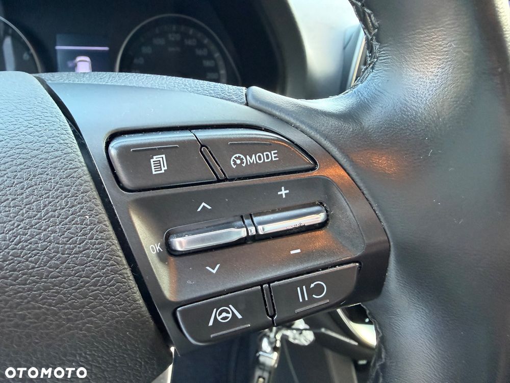 Hyundai i30 1.5 DPI Classic + - 37