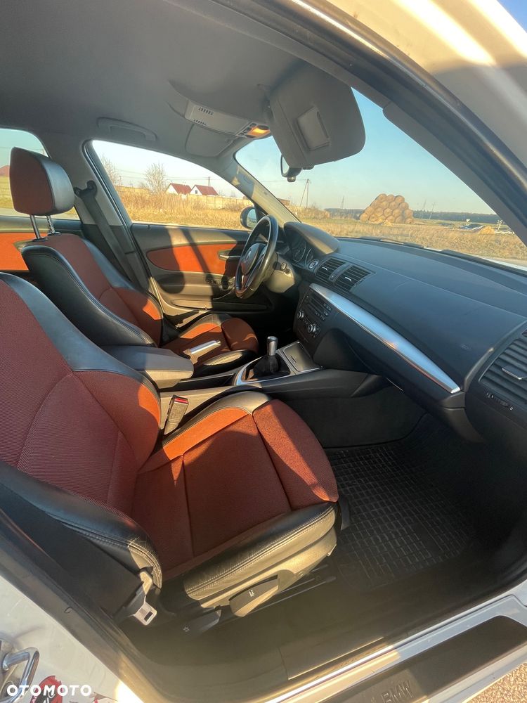BMW Seria 1 118d DPF - 8