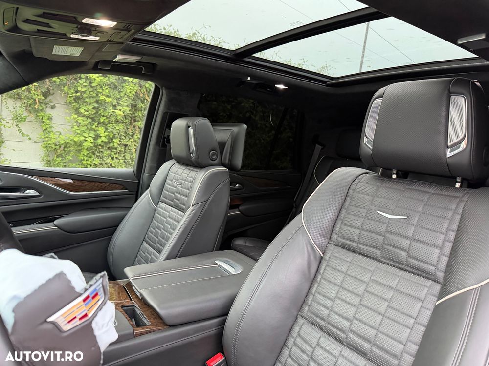 Cadillac Escalade - 13