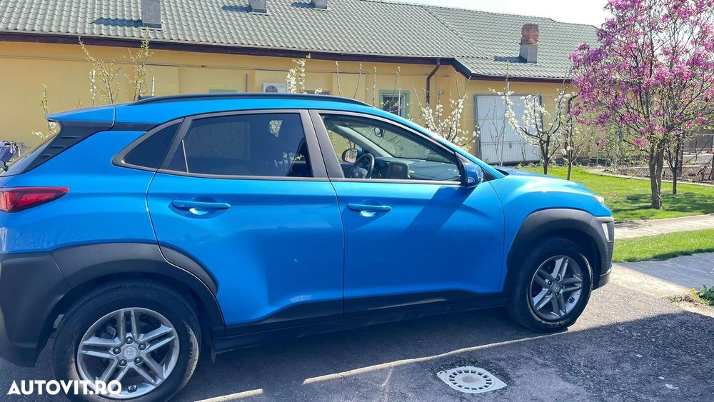 Hyundai KONA 1.0 T-GDI 2WD Highway - 2