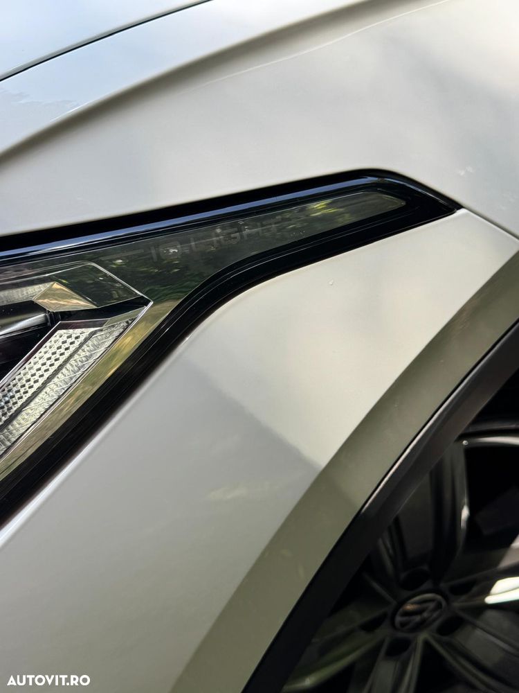 Volkswagen Tiguan 2.0 TDI SCR DSG 4Motion R-Line - 4