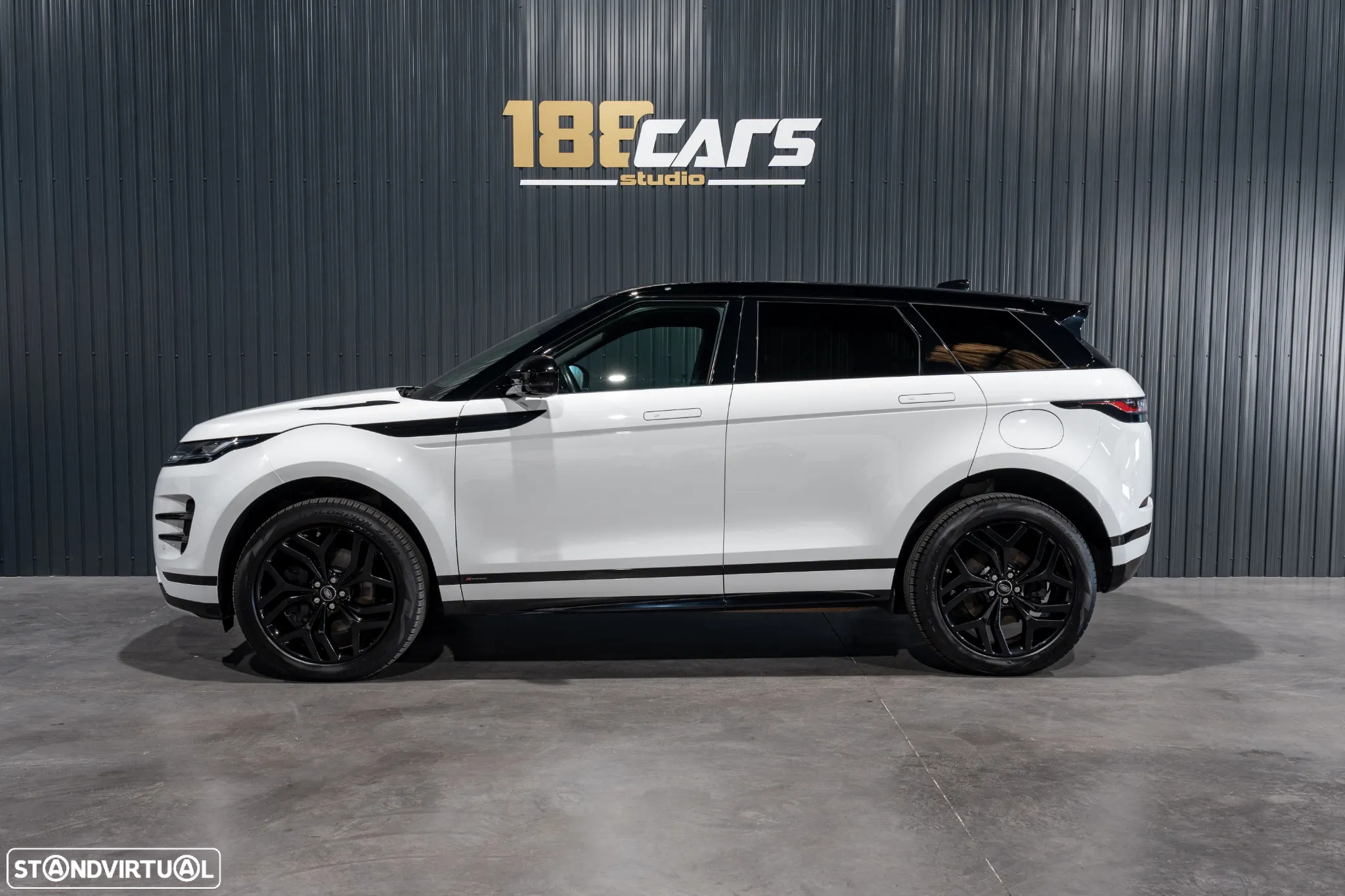 Land Rover Range Rover Evoque 1.5 P300e AWD R-Dynamic SE Auto - 28