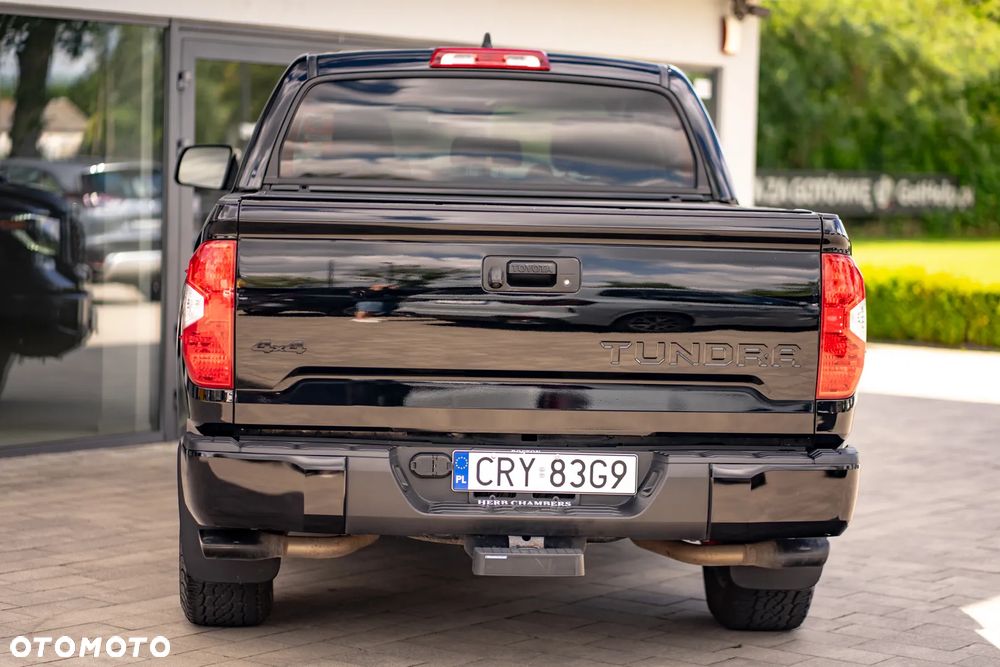 Toyota Tundra - 16