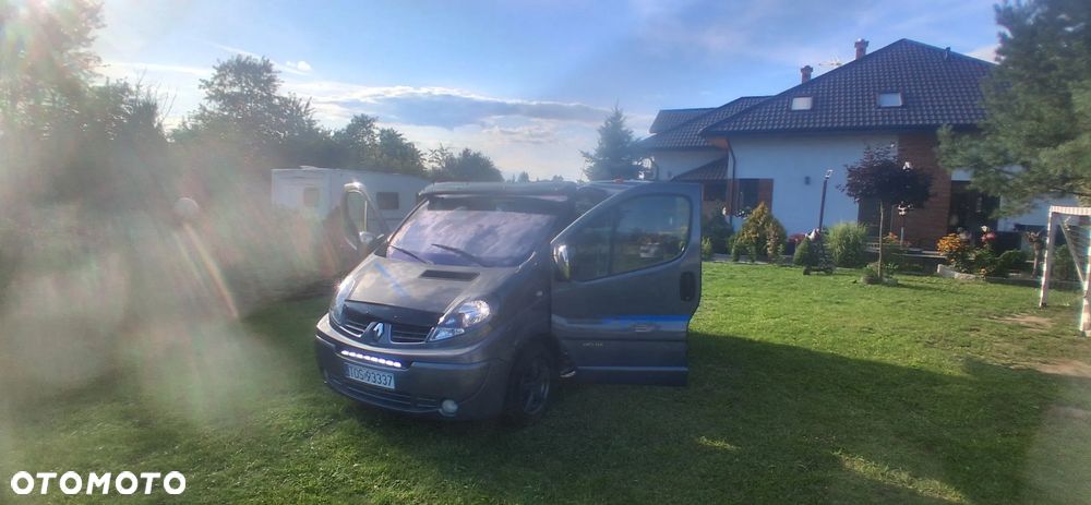 Renault Trafic - 10