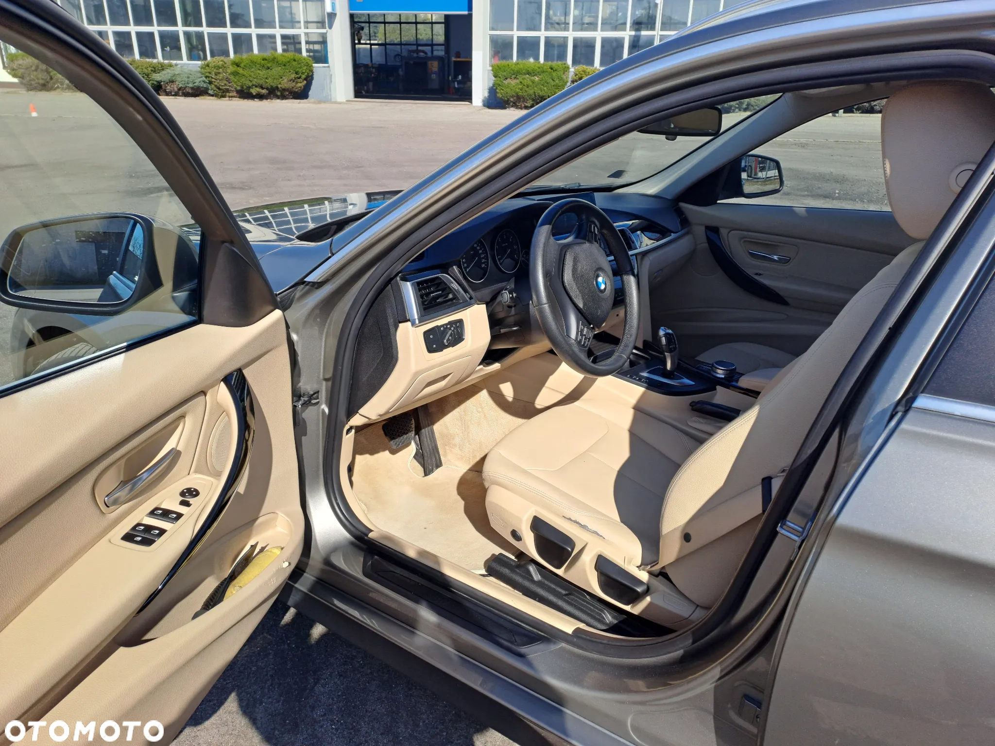 BMW Seria 3 320d Efficient Dynamics - 8