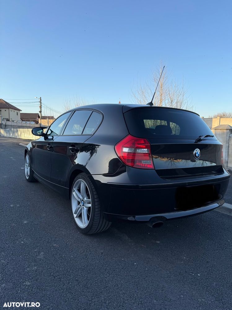 BMW Seria 1 123d DPF Aut. Edition Sport - 16