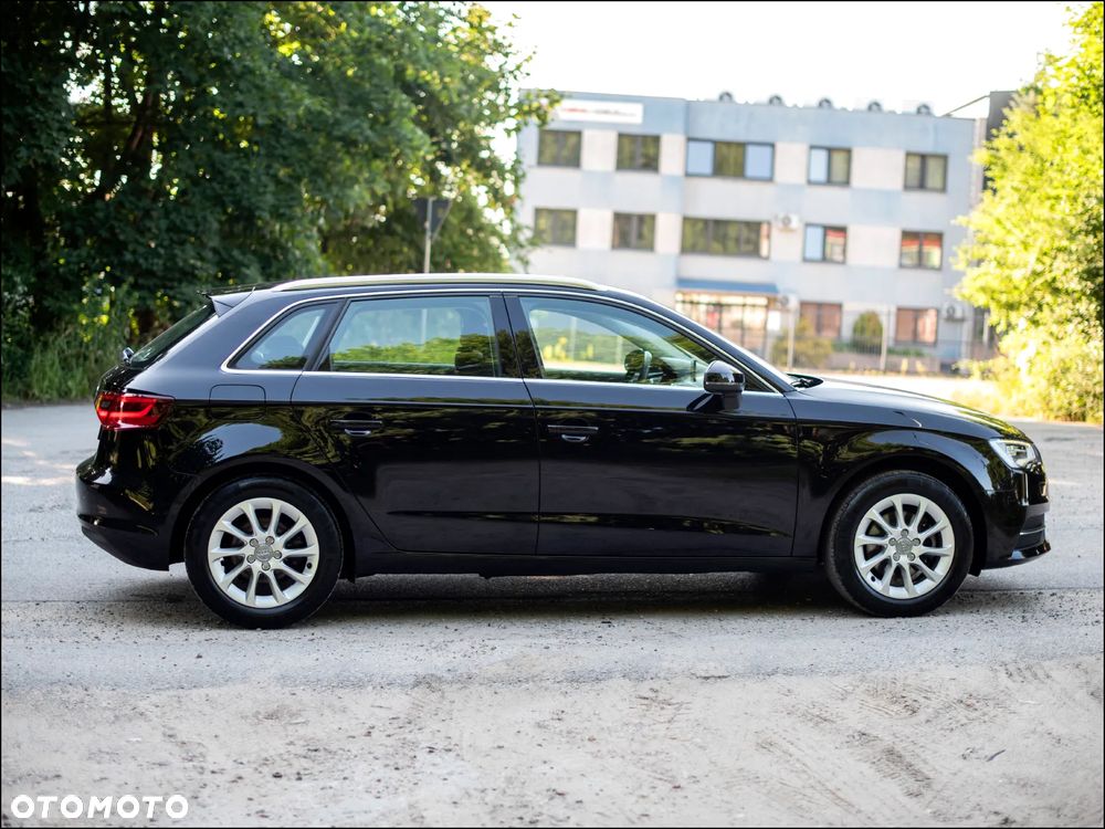 Audi A3 Sportback - 5