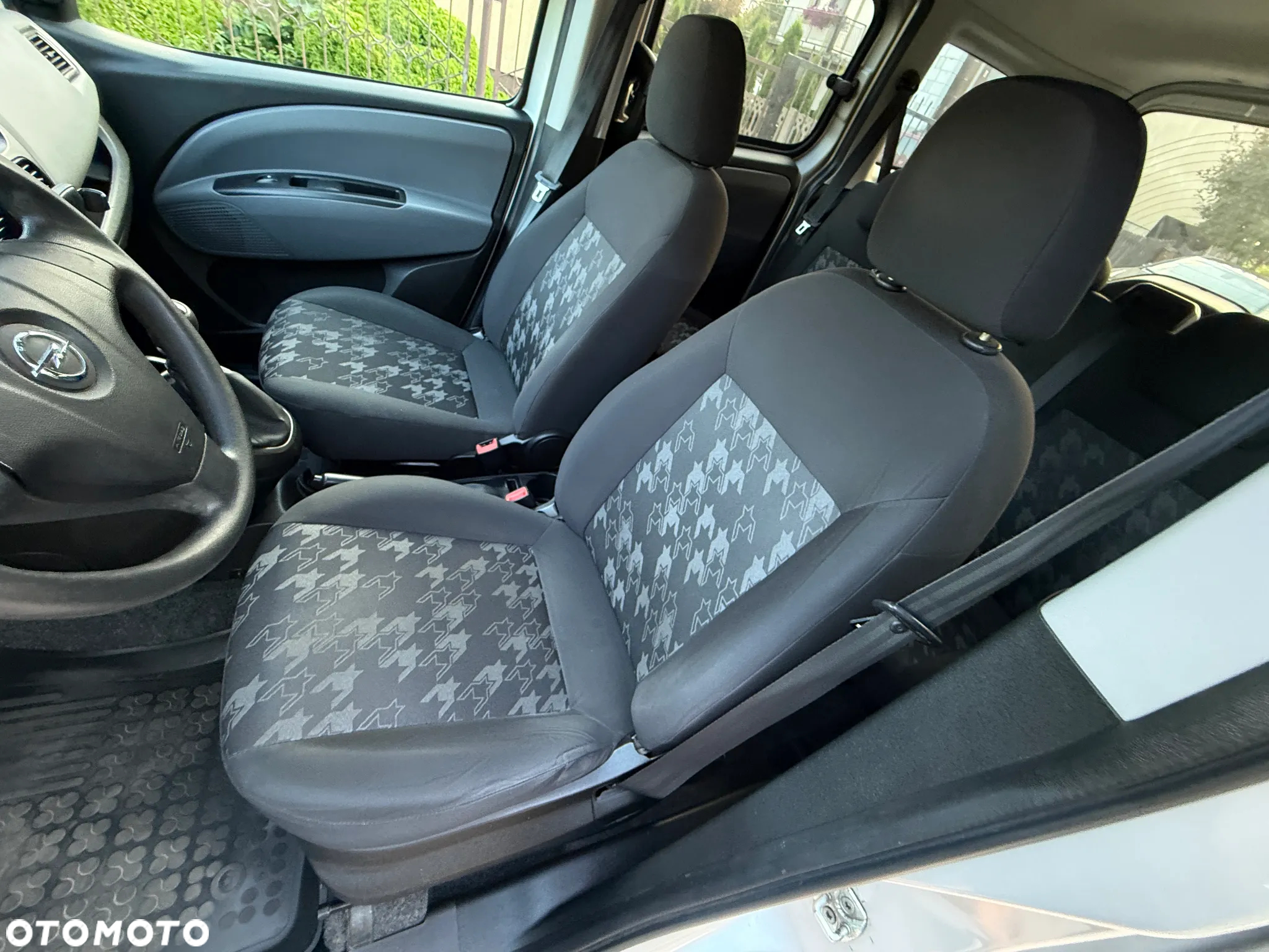 Opel Combo Tour 1.4 Enjoy - 13