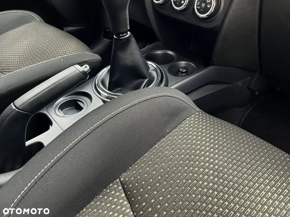 Mitsubishi ASX 1.6 Intense - 26