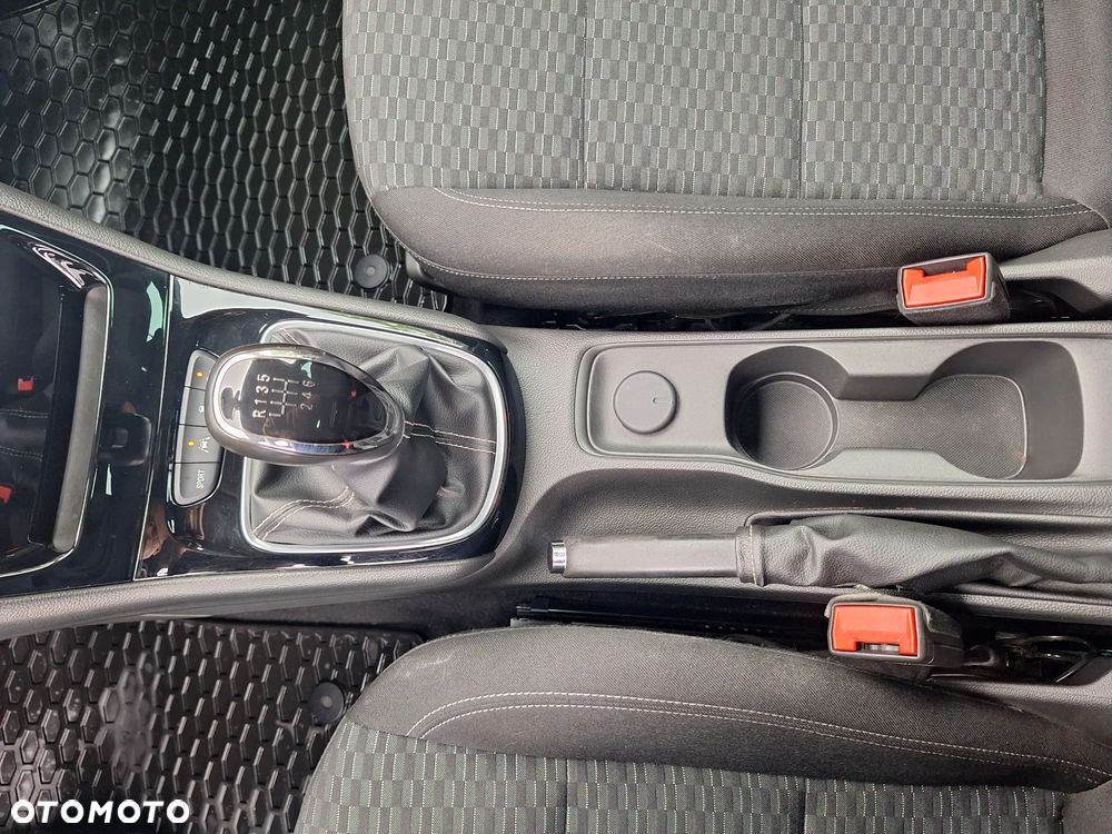 Opel Astra 1.4 Turbo Start/Stop Innovation - 29