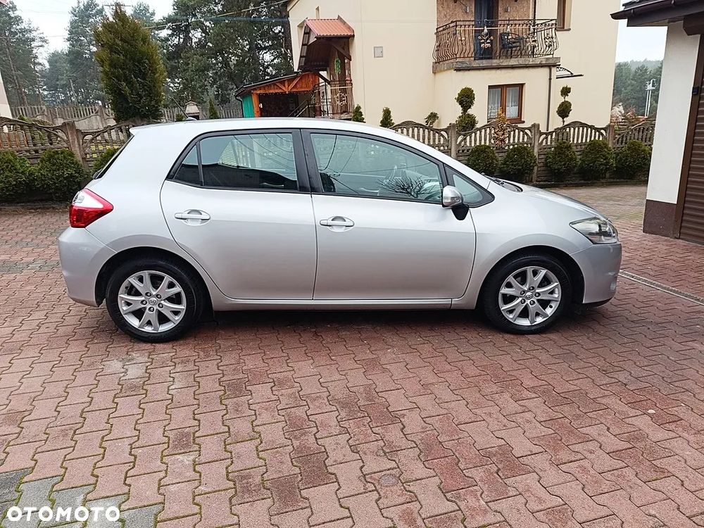 Toyota Auris 1.33 VVT-i Premium - 3