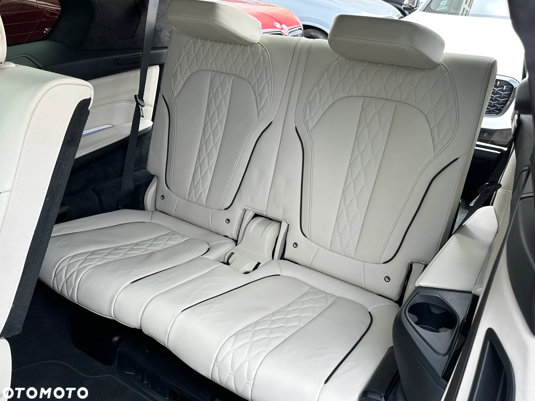 BMW X7 - 25