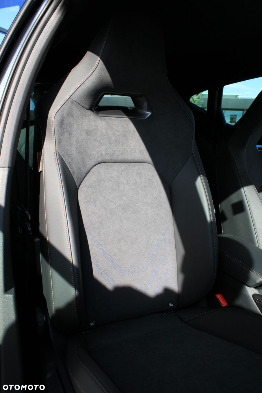 Cupra Formentor 1.5 eTSI mHEV DSG - 17