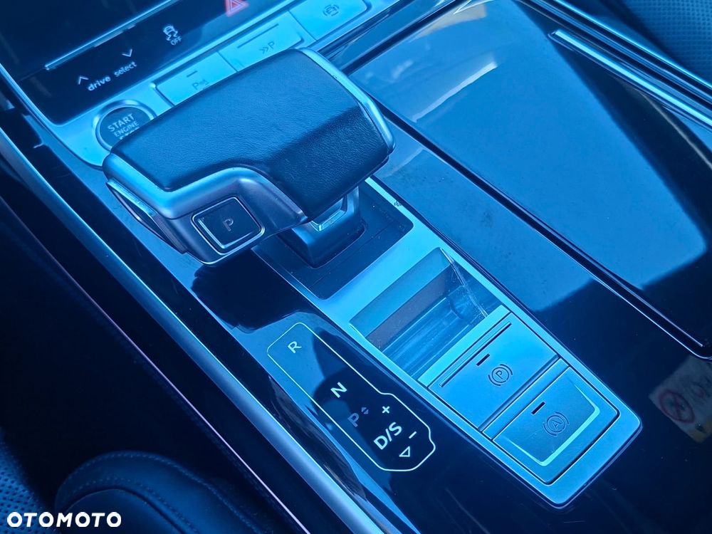 Audi A8 60 TFSI e Quattro Tiptronic - 18