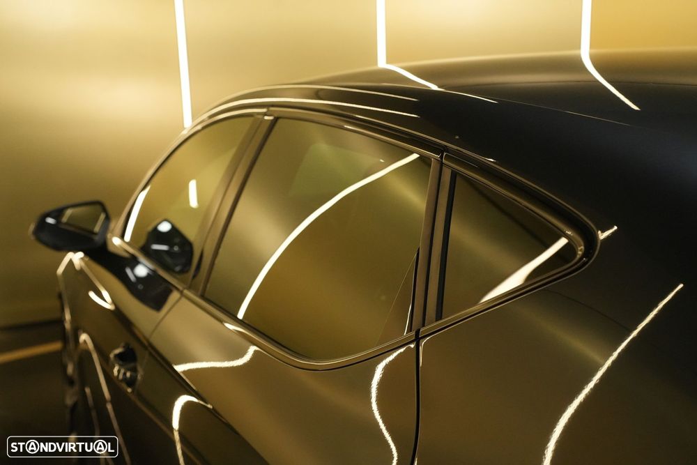 Cupra Leon 1.4 e-Hybrid MID DSG - 11