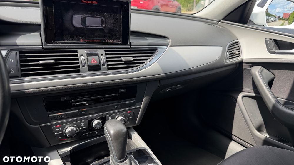 Audi A6 Avant 2.0 TDI Ultra S tronic - 23