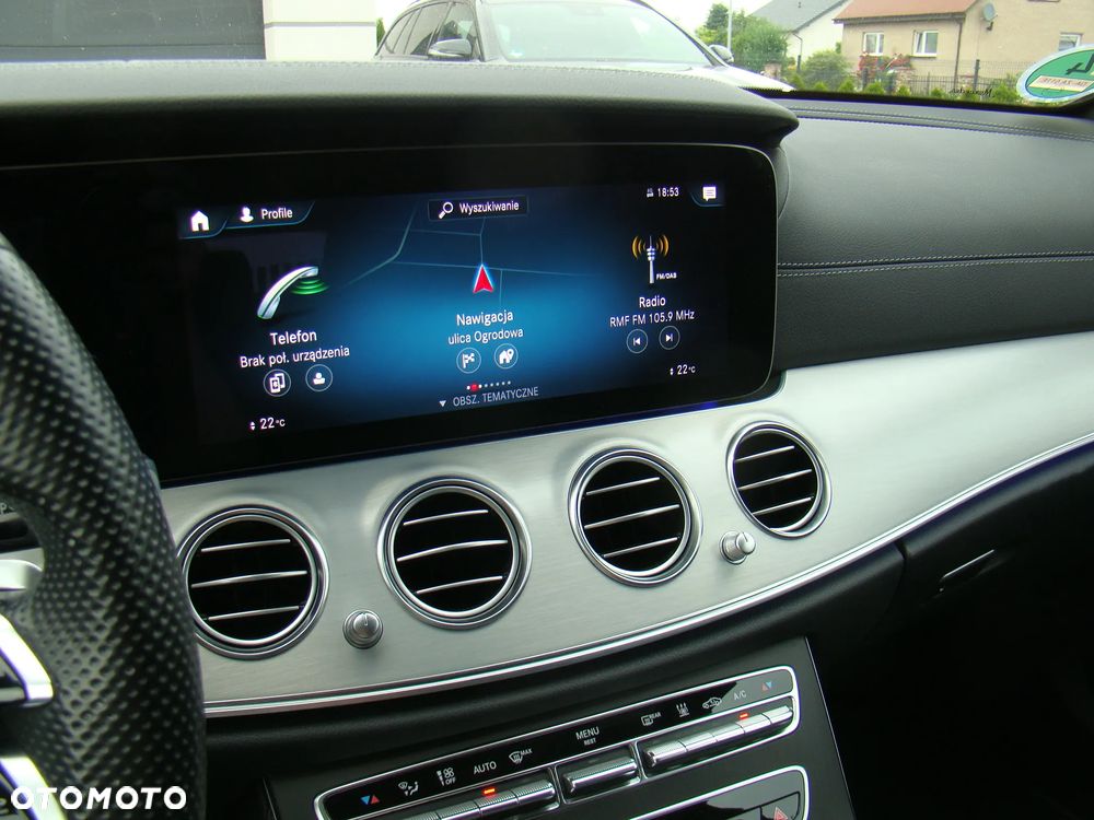 Mercedes-Benz Klasa E 300 de 4Matic 9G-TRONIC AMG Line - 30