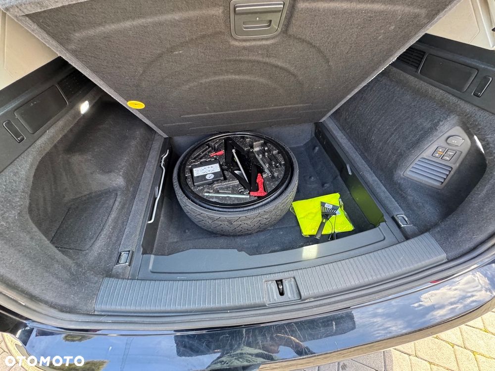 Volkswagen Touareg 3.0 V6 TDI SCR 4Mot Elegance - 38