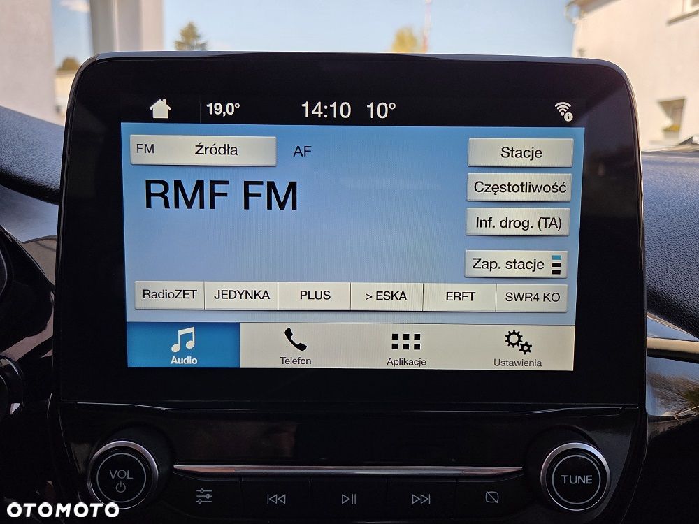 Ford Fiesta 1.0 EcoBoost S&S TITANIUM - 23