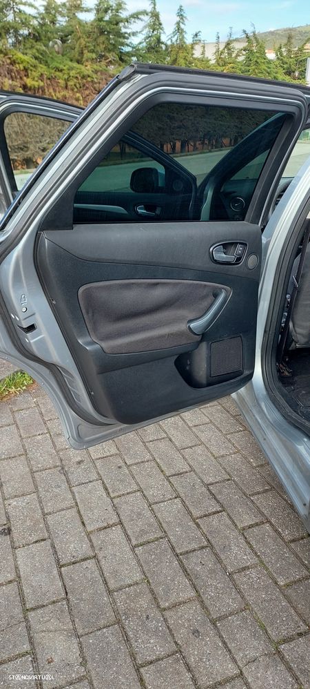 Ford Mondeo SW 1.8 TDCi Titanium ECOnetic - 6