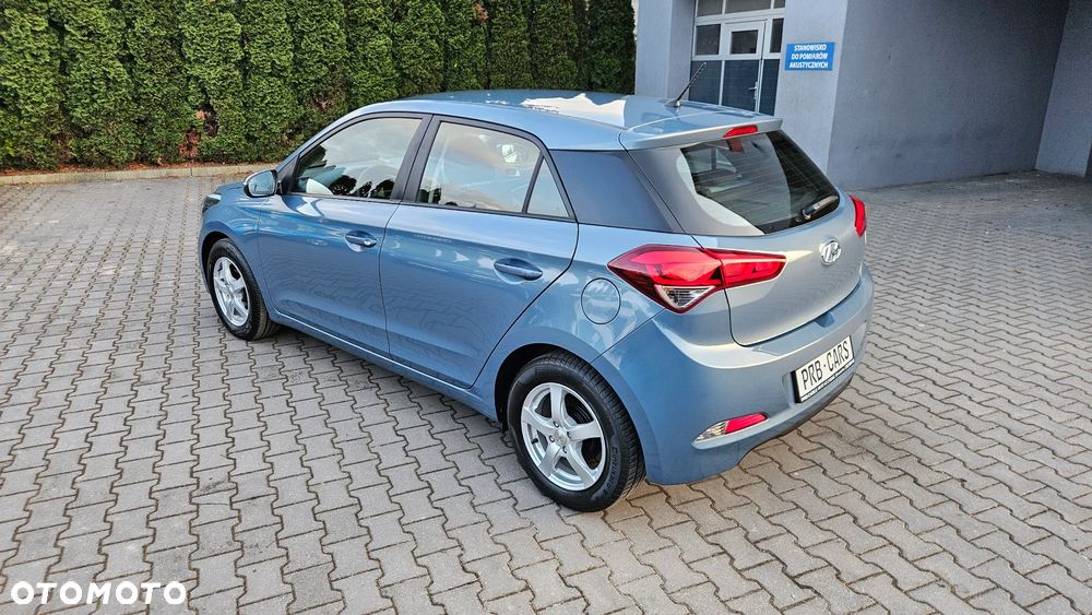 Hyundai i20 1.2 Elegant - 3