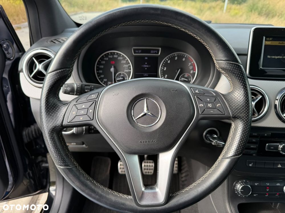 Mercedes-Benz Klasa B - 21