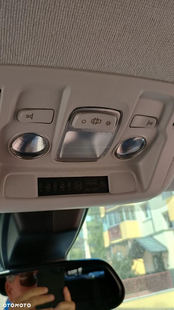 Citroën C3 1.2 PureTech Shine - 13