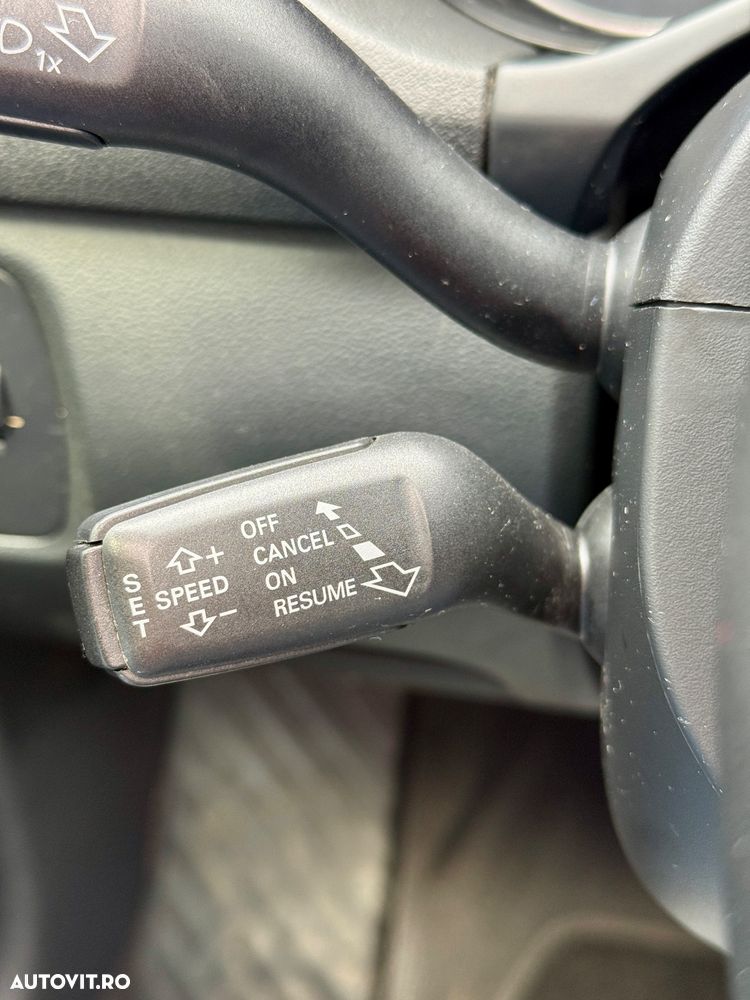 Audi A3 2.0 TDI ack DPF S tronic S line Sportpaket (plus) - 33