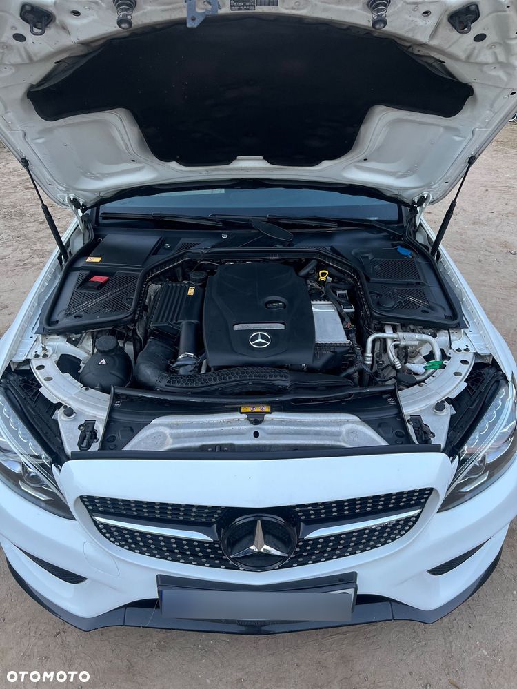 Mercedes-Benz Klasa C 300 7G-TRONIC - 18