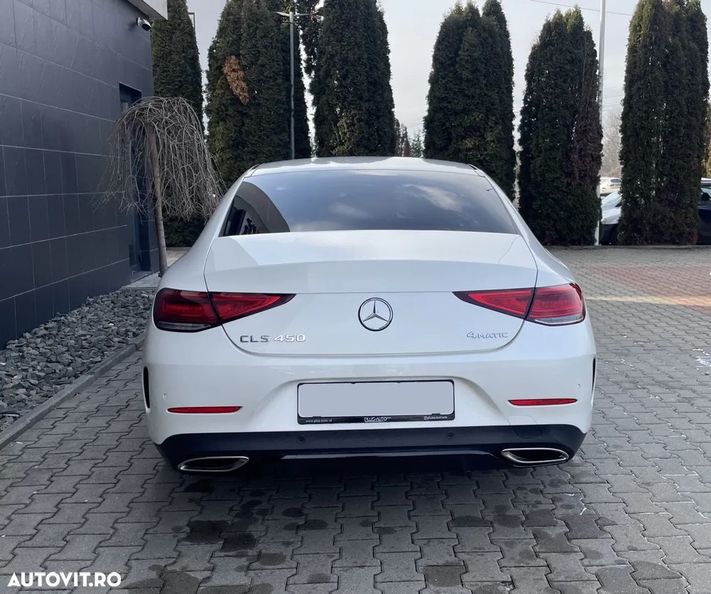 Mercedes-Benz CLS - 8