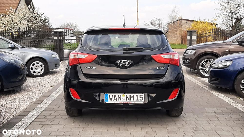 Hyundai i30 1.4 Trend - 5