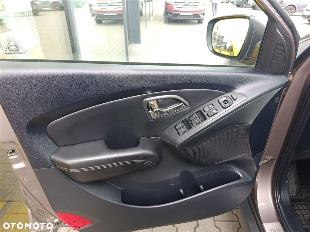 Hyundai ix35 2.0 CRDi Premium 4WD - 10