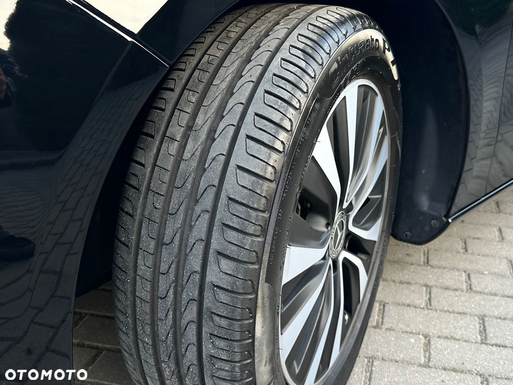 Mercedes-Benz Klasa B 180 7G-DCT Edition 2020 - 14