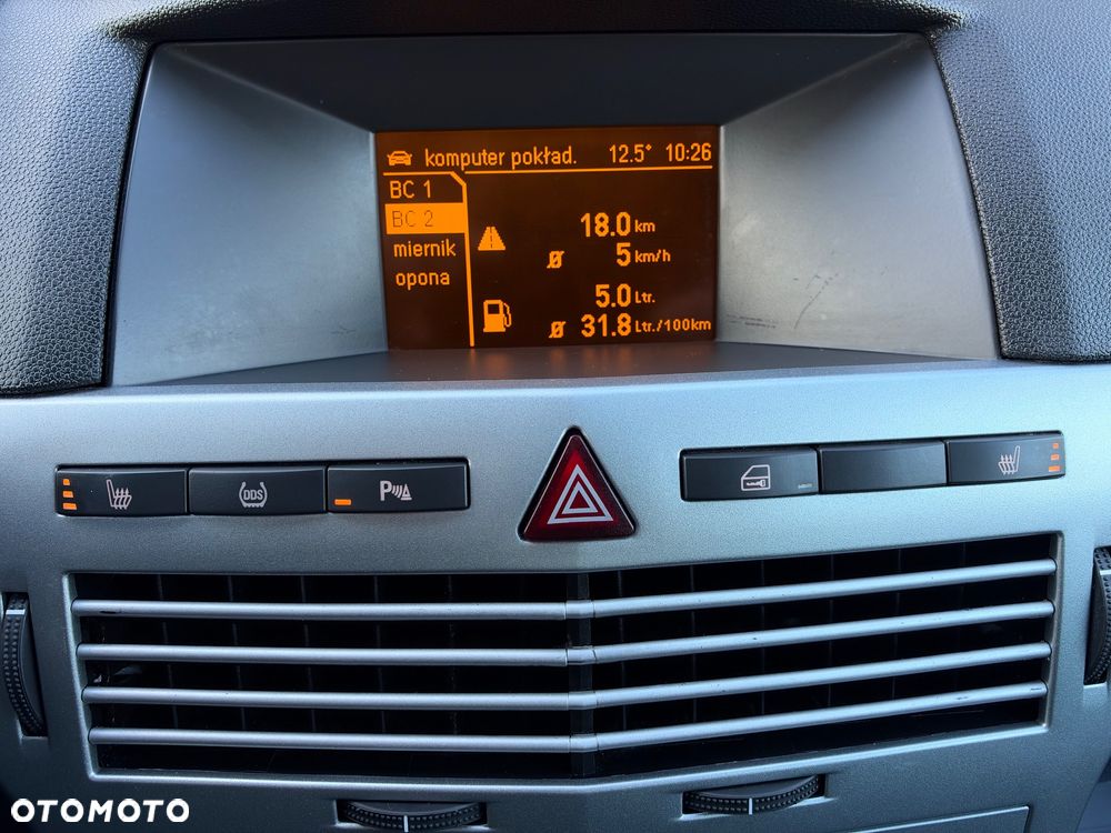 Opel Astra - 32