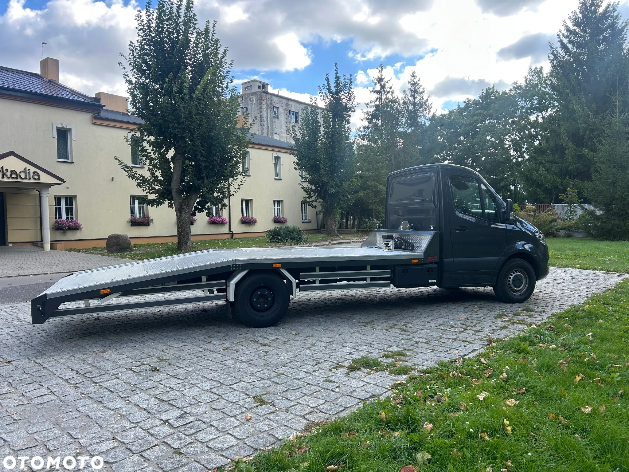 Mercedes-Benz Sprinter 319 CDI v6 - 8
