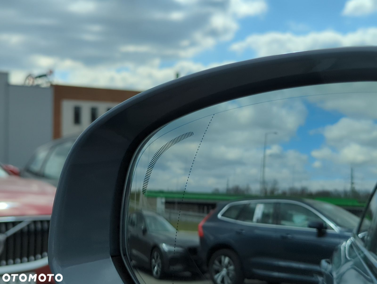Volvo V90 Cross Country - 28