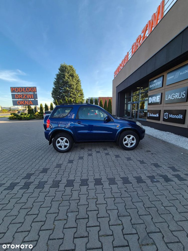 Toyota RAV4 4x4 Sol - 6