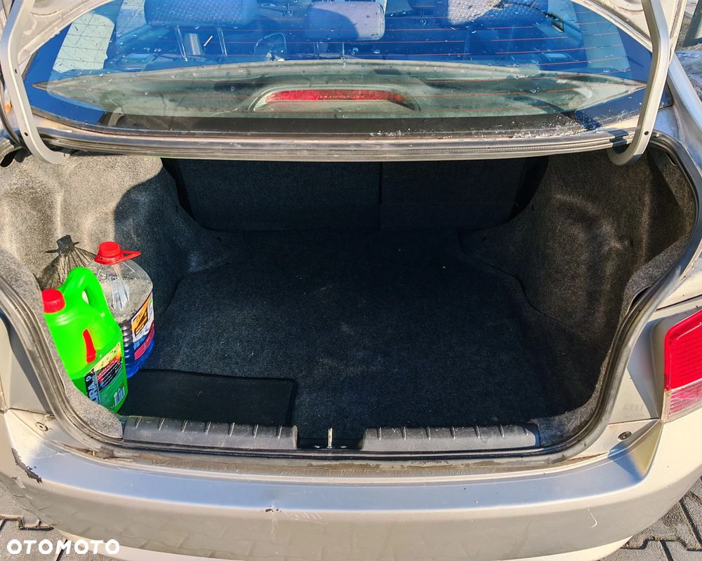 Honda City 1.4 Comfort - 9